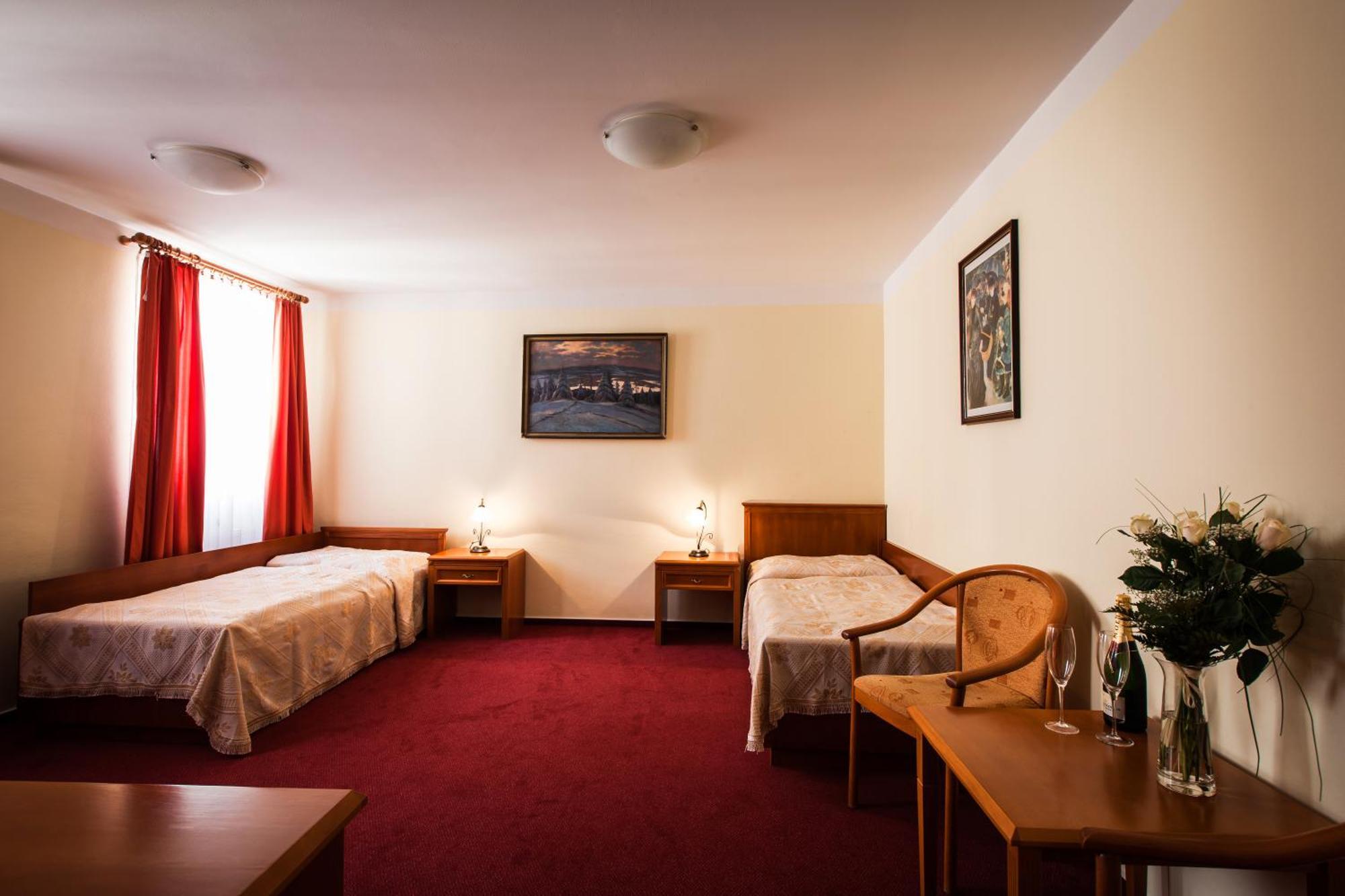 Reitenberger Spa Medical Mariánské Lázně الغرفة الصورة